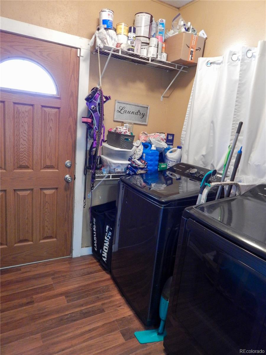 910 South Main Street Lamar, CO 81052 - Photo 20 of 37 a room with a sink and cabinets