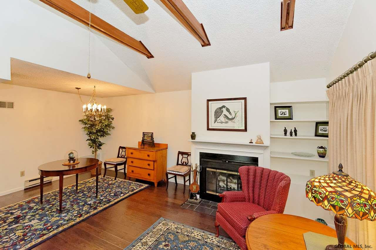 17 Leaf Road Bethlehem, NY 12054 - Photo 9 of 20 Photo 9
