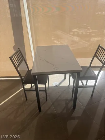 $4,000 | 3722 South Las Vegas Boulevard, Unit 1812, Las Vegas, NV 89158