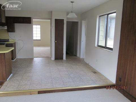 5363 Lennon Road Swartz Creek, MI 48473 - Photo 10 of 34 20349556-9.JPG