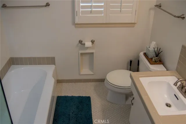 $1,394,000 | 2619 Mary Street, La Crescenta, CA 91214