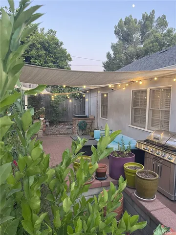 $1,394,000 | 2619 Mary Street, La Crescenta, CA 91214