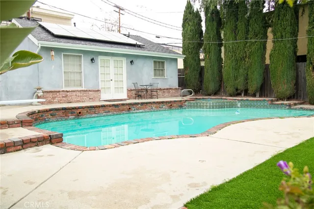 $1,394,000 | 2619 Mary Street, La Crescenta, CA 91214