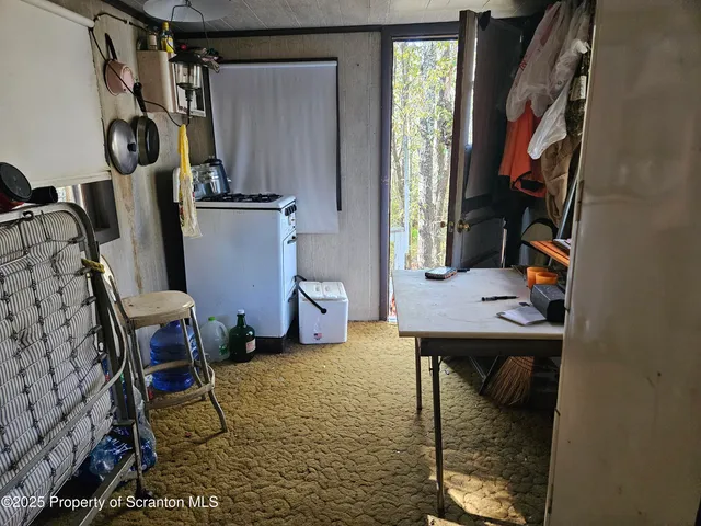 $260,000 | Gas Hollow Road, Newfoundland, PA 18445