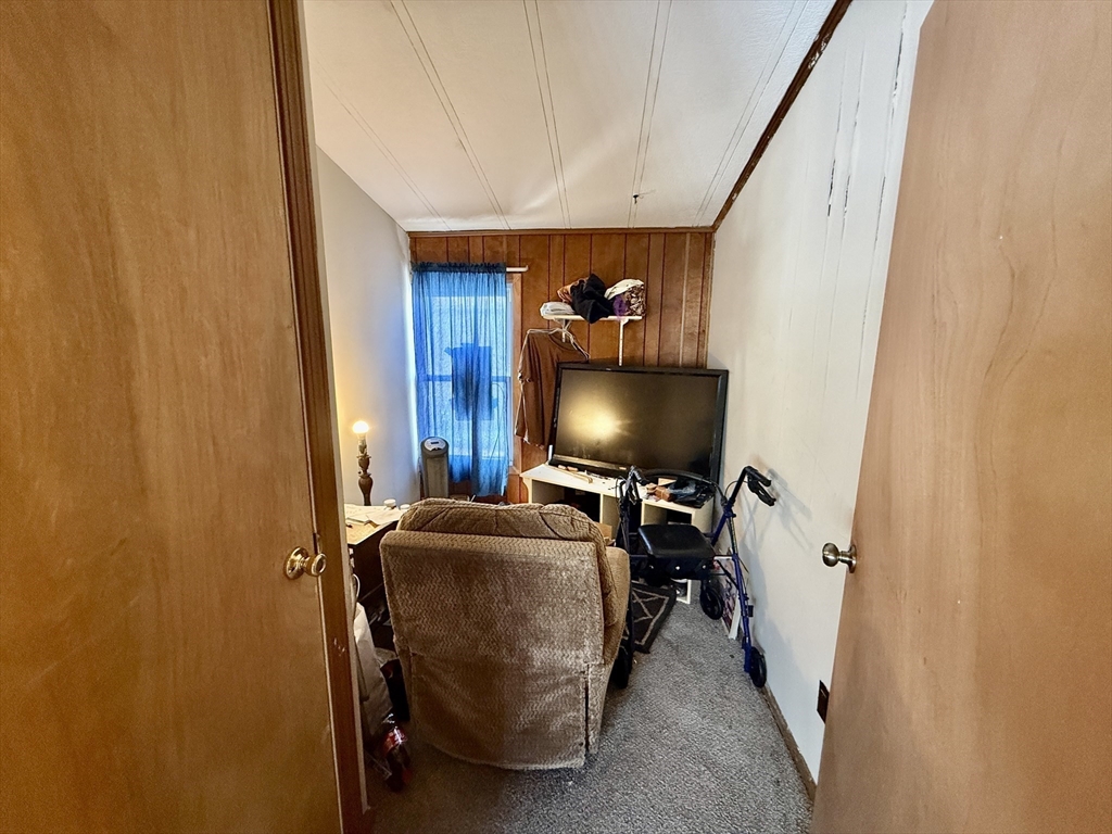 141 Edbert Street Chicopee, MA 01020 - Photo 15 of 18 Gallery Image 15