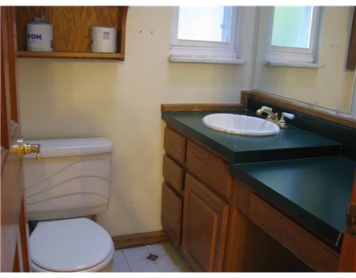 7924 Roderick Drive Pittsburgh, PA 15237 - Photo 15 of 18 Master Bath/Spa.