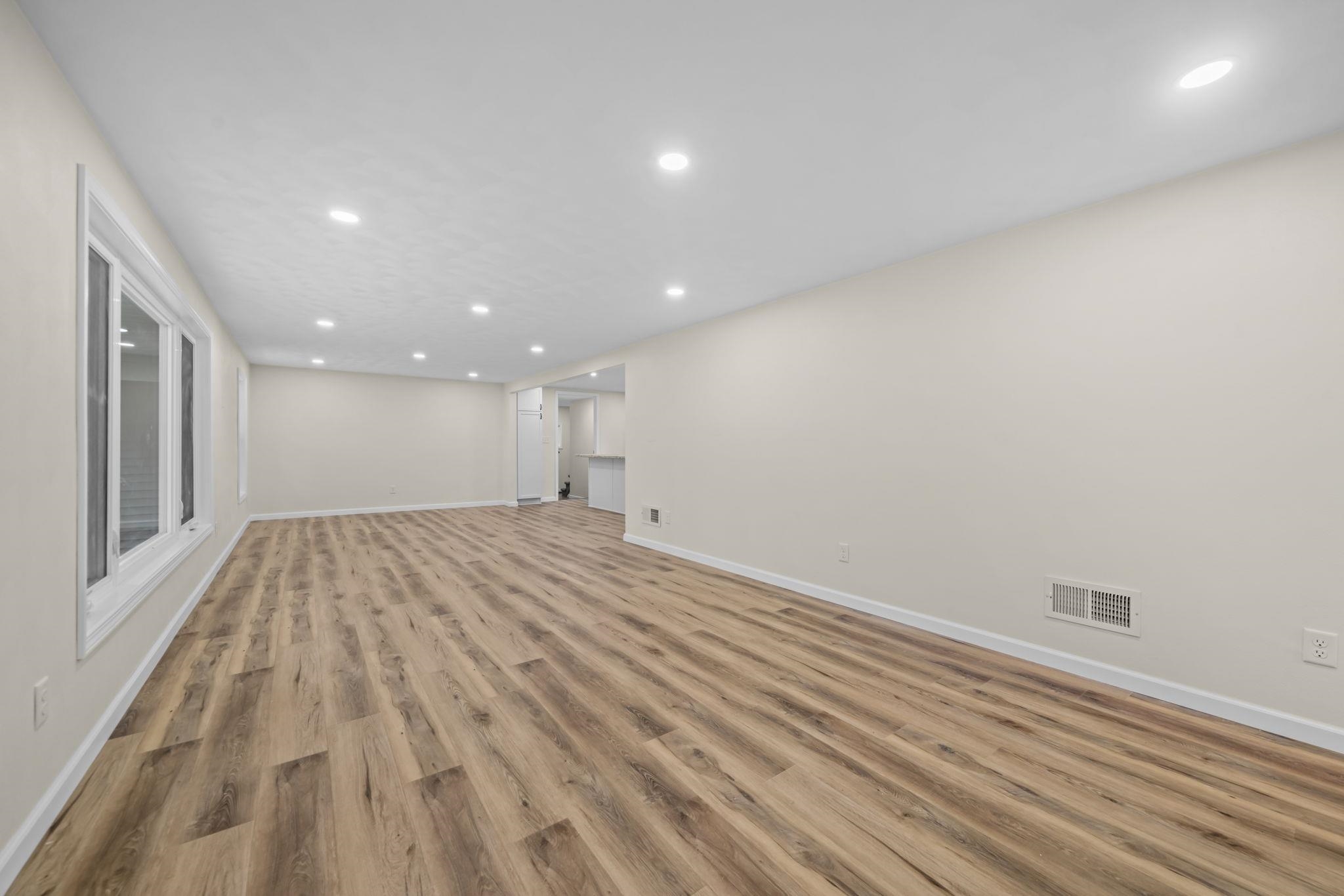 809 Adams Street Oregon, IL 61061 - Photo 11 of 34