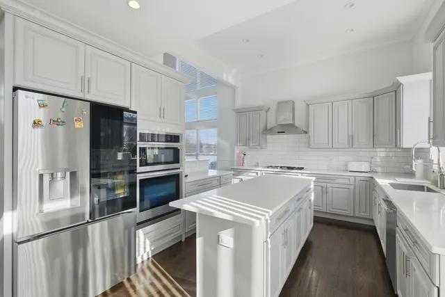 $599,000 | 1951 Broadsmore Drive, Algonquin, IL 60102