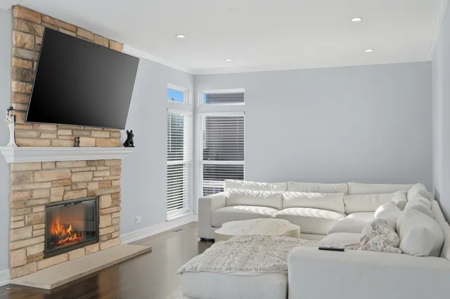 $599,000 | 1951 Broadsmore Drive, Algonquin, IL 60102