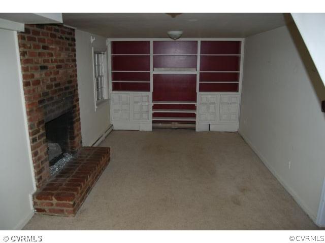 10517 Gayton Road Henrico, VA 23238 - Photo 3 of 11 Den/Family/Great Room