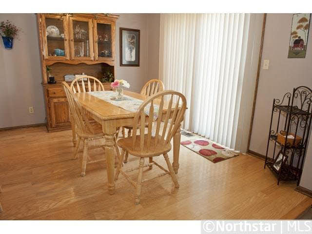 4711 Beacon Hill Road Eagan, MN 55122 - Photo 6 of 18 Gallery Image 6