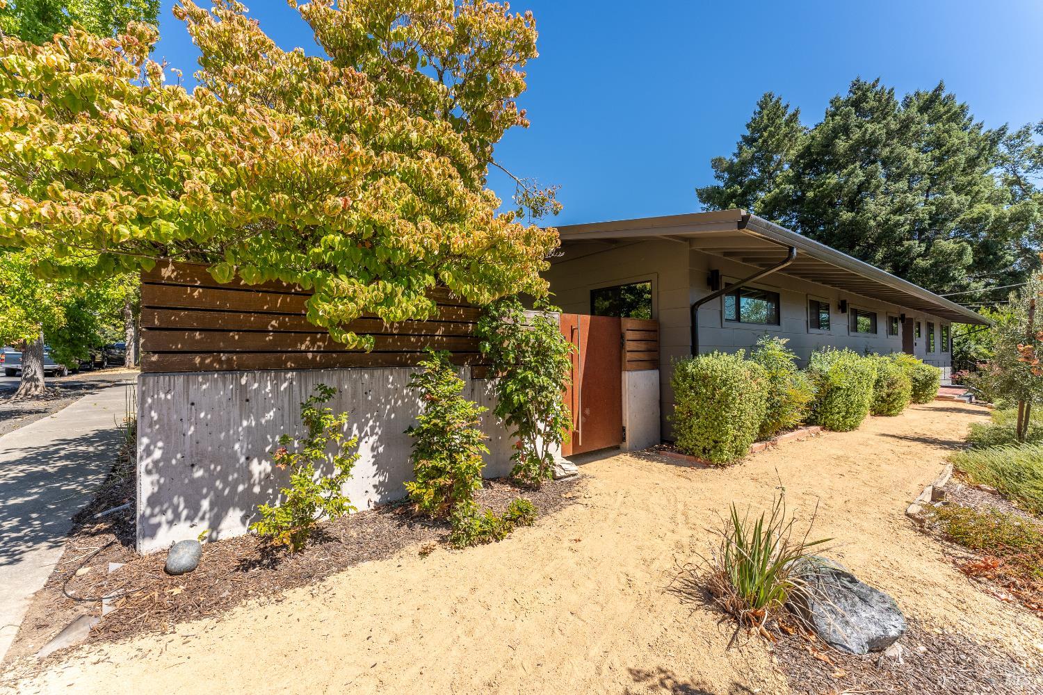 788 Walnut Avenue Ukiah, CA 95482 - Photo 2 of 36 a front view of a house with a yard