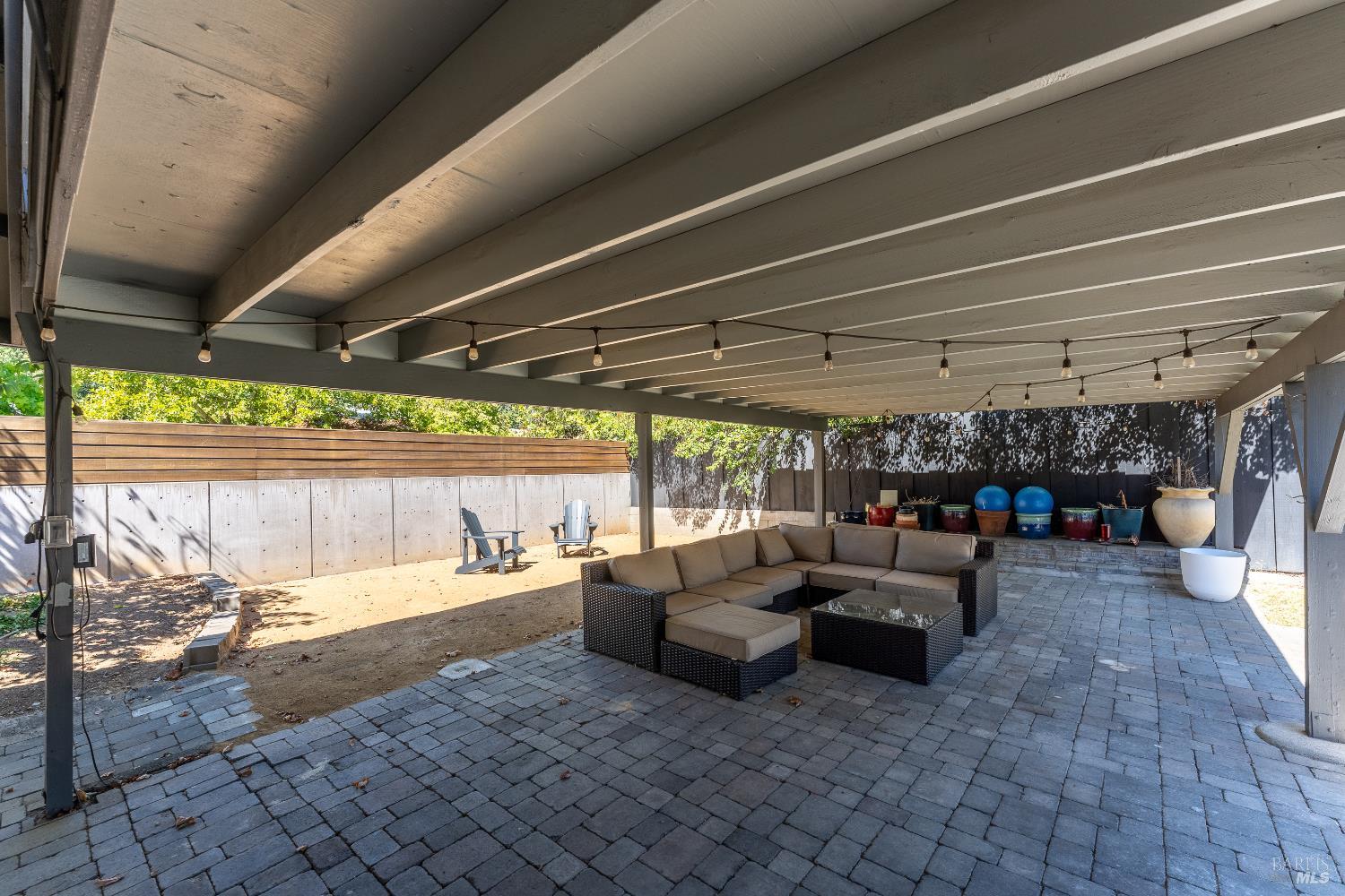788 Walnut Avenue Ukiah, CA 95482 - Photo 6 of 36 a view of a chairs in a patio