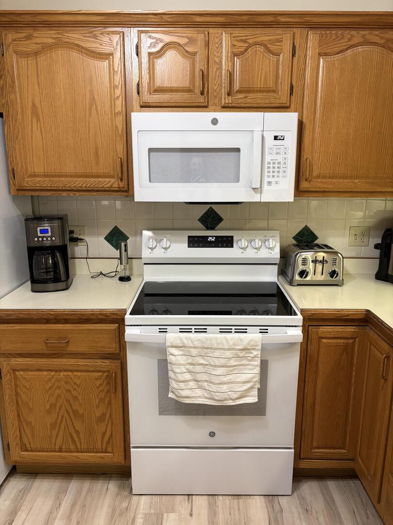 1914 Sun Mill Court Springfield, IL 62704 - Photo 12 of 39