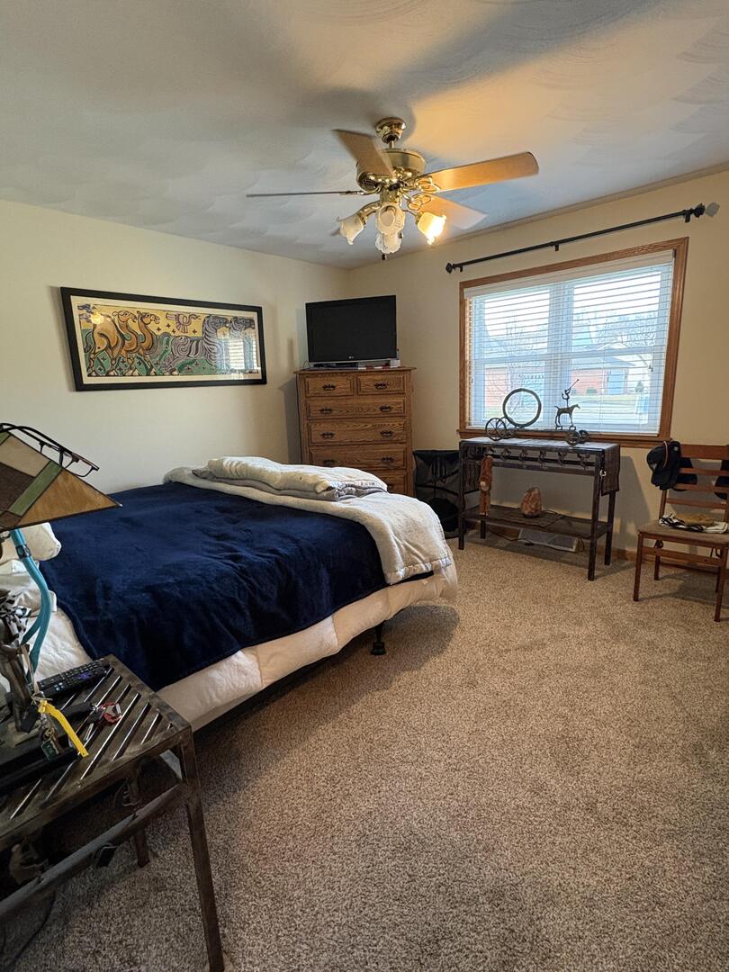 1914 Sun Mill Court Springfield, IL 62704 - Photo 21 of 39