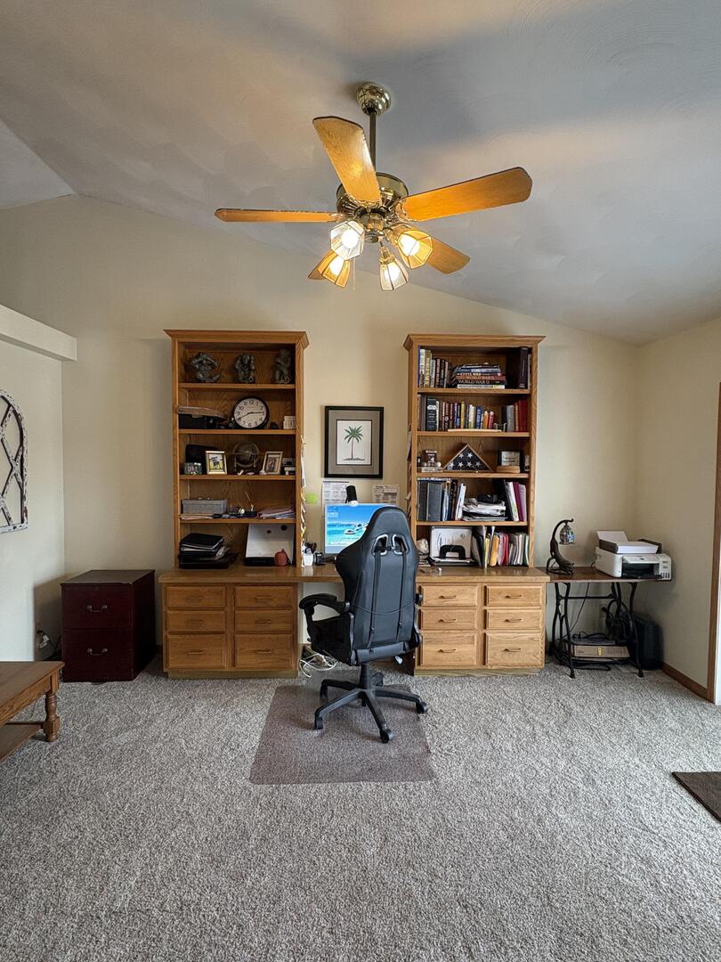 1914 Sun Mill Court Springfield, IL 62704 - Photo 8 of 39