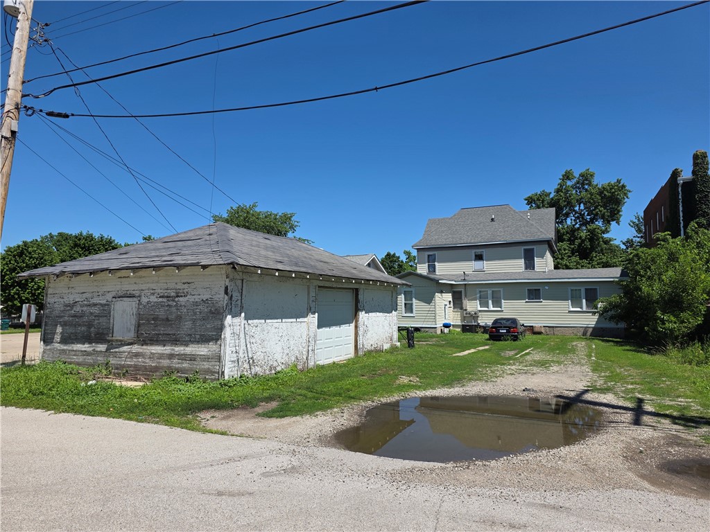 555 West Main Street Decatur, IL 62522 - Photo 4 of 32