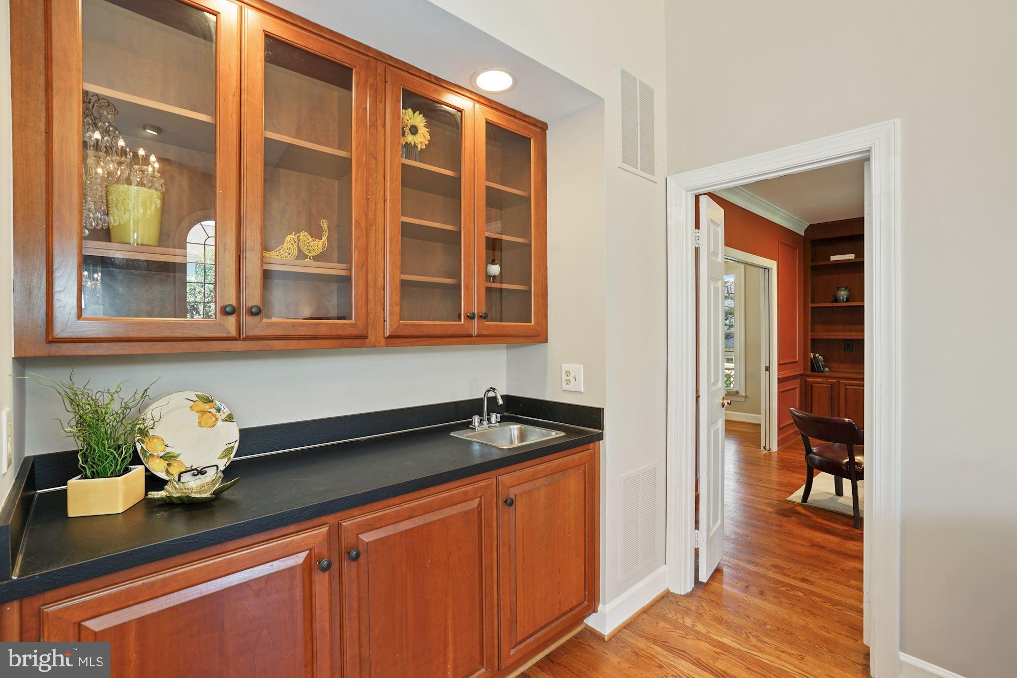 8913 Bells Mill Road Potomac, MD 20854 - Photo 19 of 48 Bar in Family Room