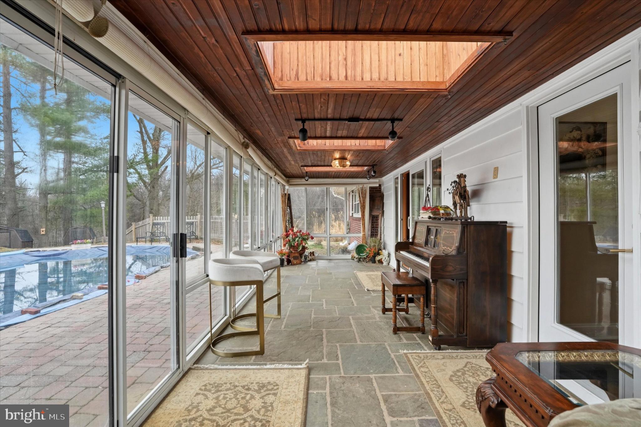 875 Locust Grove Road West Chester, PA 19382 - Photo 18 of 44 a view of a hallway with seating space