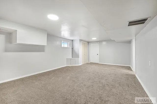 $375,000 | 825 East 700 North, Shelley, ID 83274