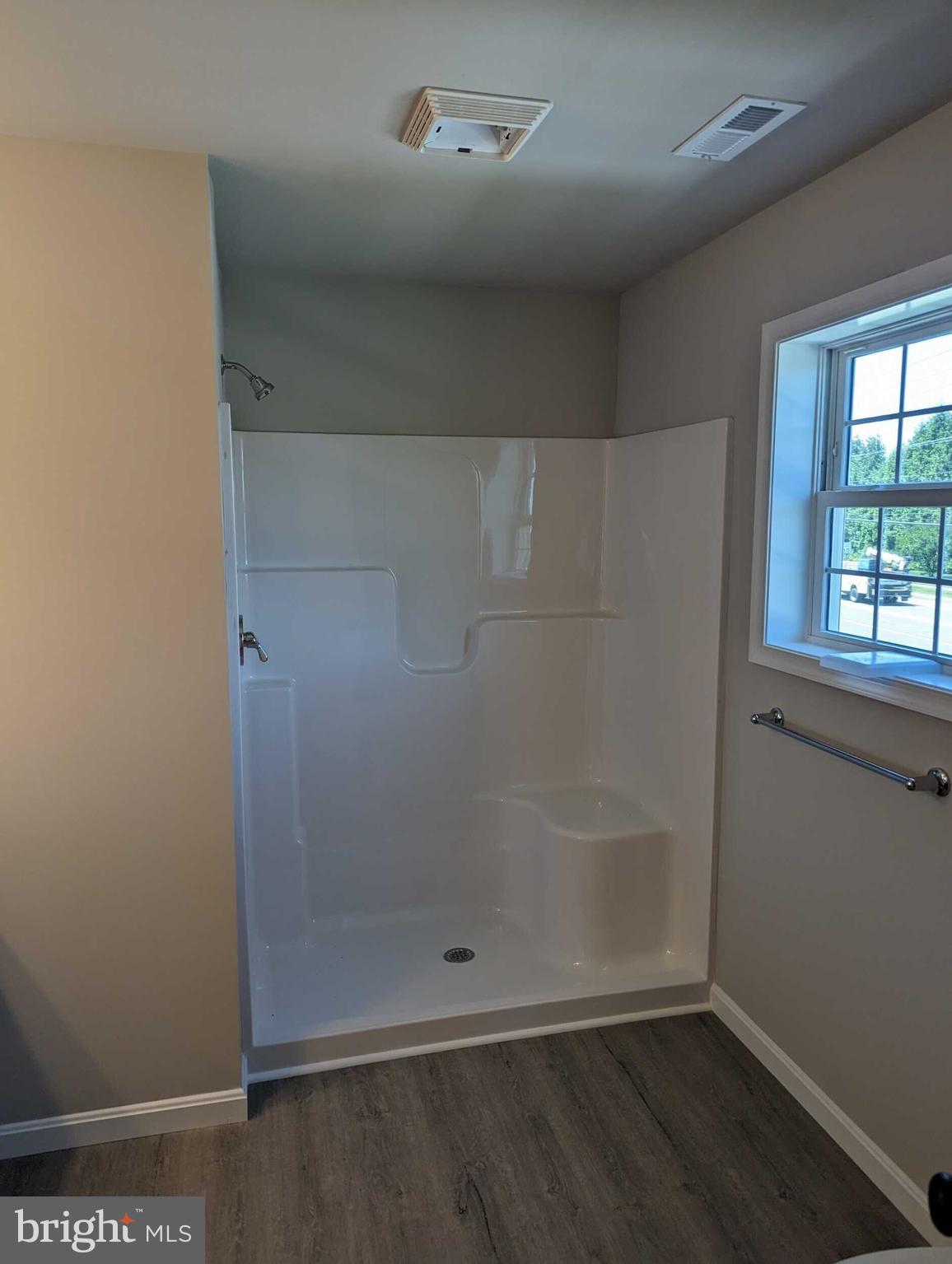 1562 North Little Creek Road Dover, DE 19901 - Photo 17 of 17 Master bathroom pic 2