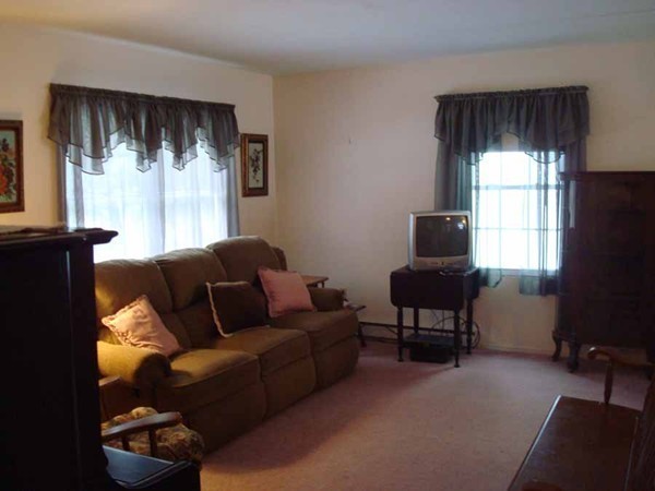 748 Florence Road Northampton, MA 01062 - Photo 8 of 21