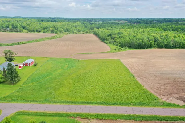 $39,900 | N3928 River Drive, Medford, WI 54451