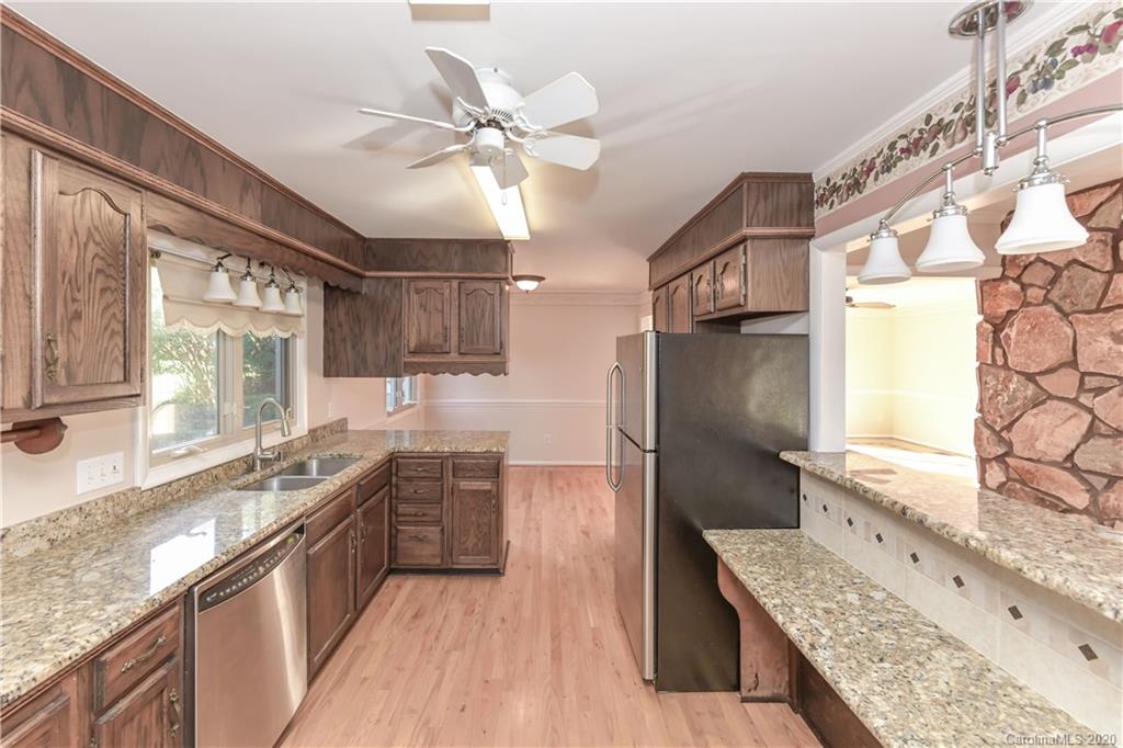 413 Canvasback Road Mooresville, NC 28117 - Photo 24 of 36 Gallery Image 24