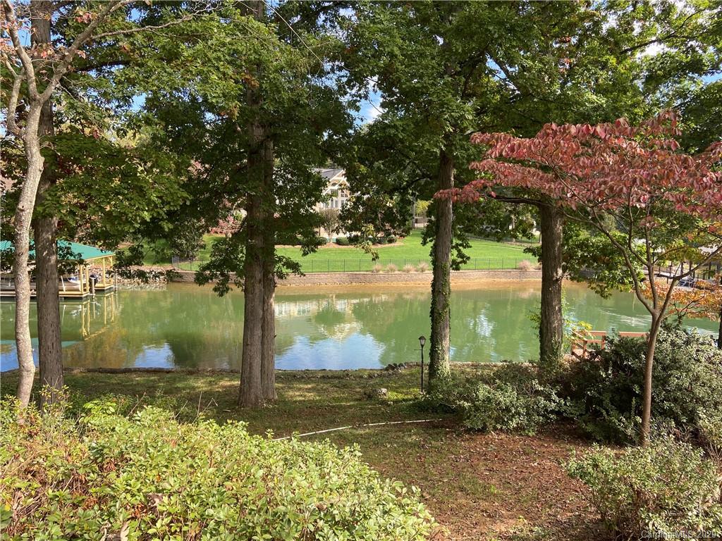 413 Canvasback Road Mooresville, NC 28117 - Photo 10 of 36 Gallery Image 10
