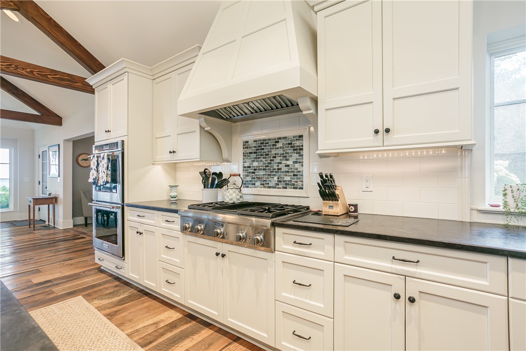 950 Lake Road Webster, NY 14580 - Photo 13 of 50