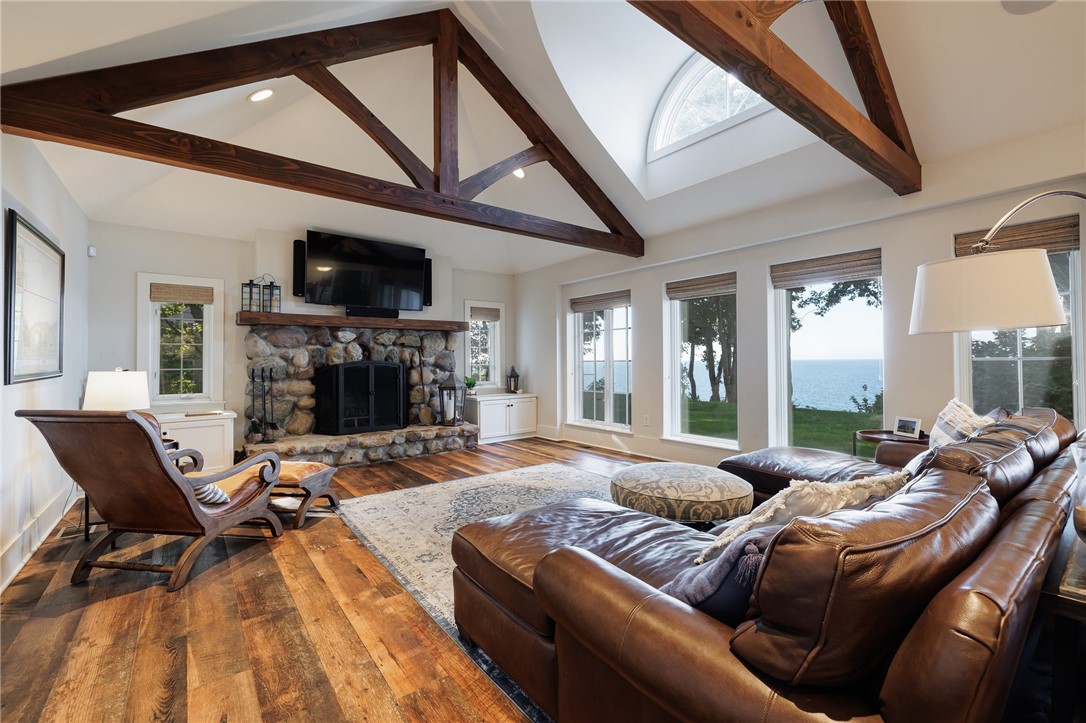 950 Lake Road Webster, NY 14580 - Photo 23 of 50