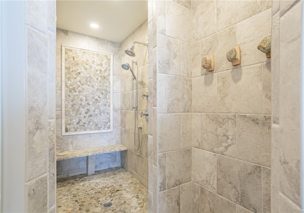 950 Lake Road Webster, NY 14580 - Photo 30 of 50