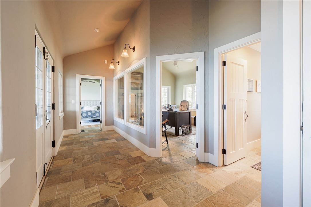 950 Lake Road Webster, NY 14580 - Photo 38 of 50