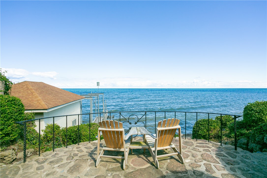 950 Lake Road Webster, NY 14580 - Photo 7 of 50