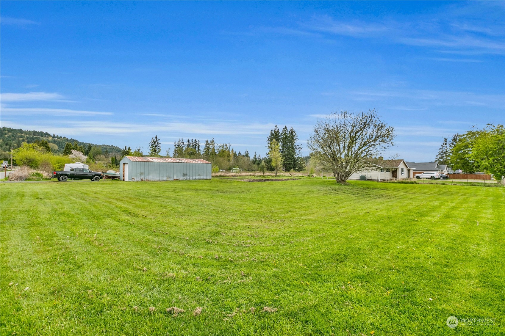 2093 Ryan Road Buckley, WA 98321 - Photo 25 of 25 a view of an ocean from a building
