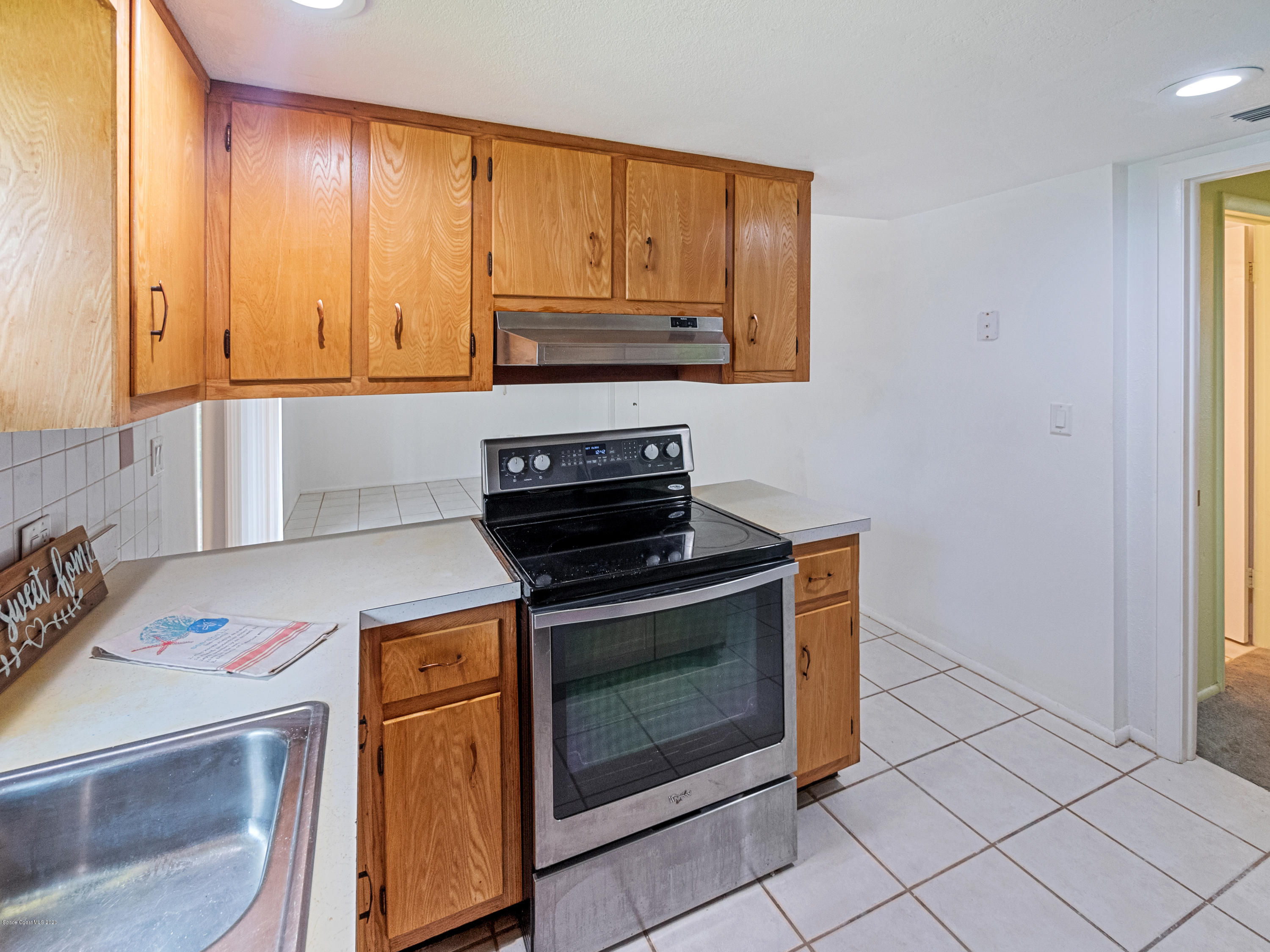 902 Kings Post Road Rockledge, FL 32955 - Photo 9 of 19 P1170043