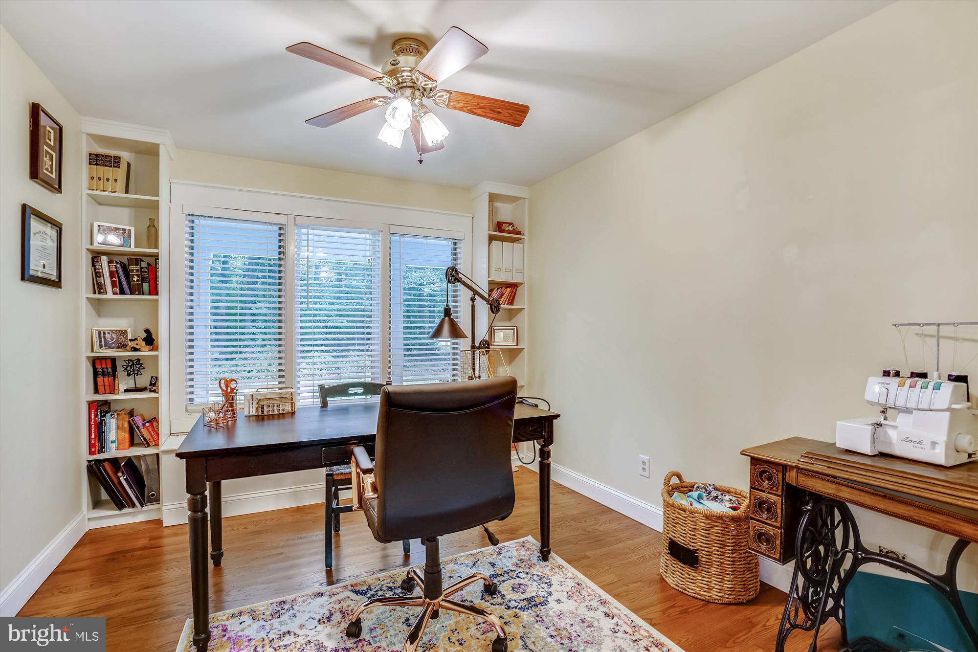 3270 Bottner Road Gambrills, MD 21054 - Photo 18 of 54 Main level library features built ins