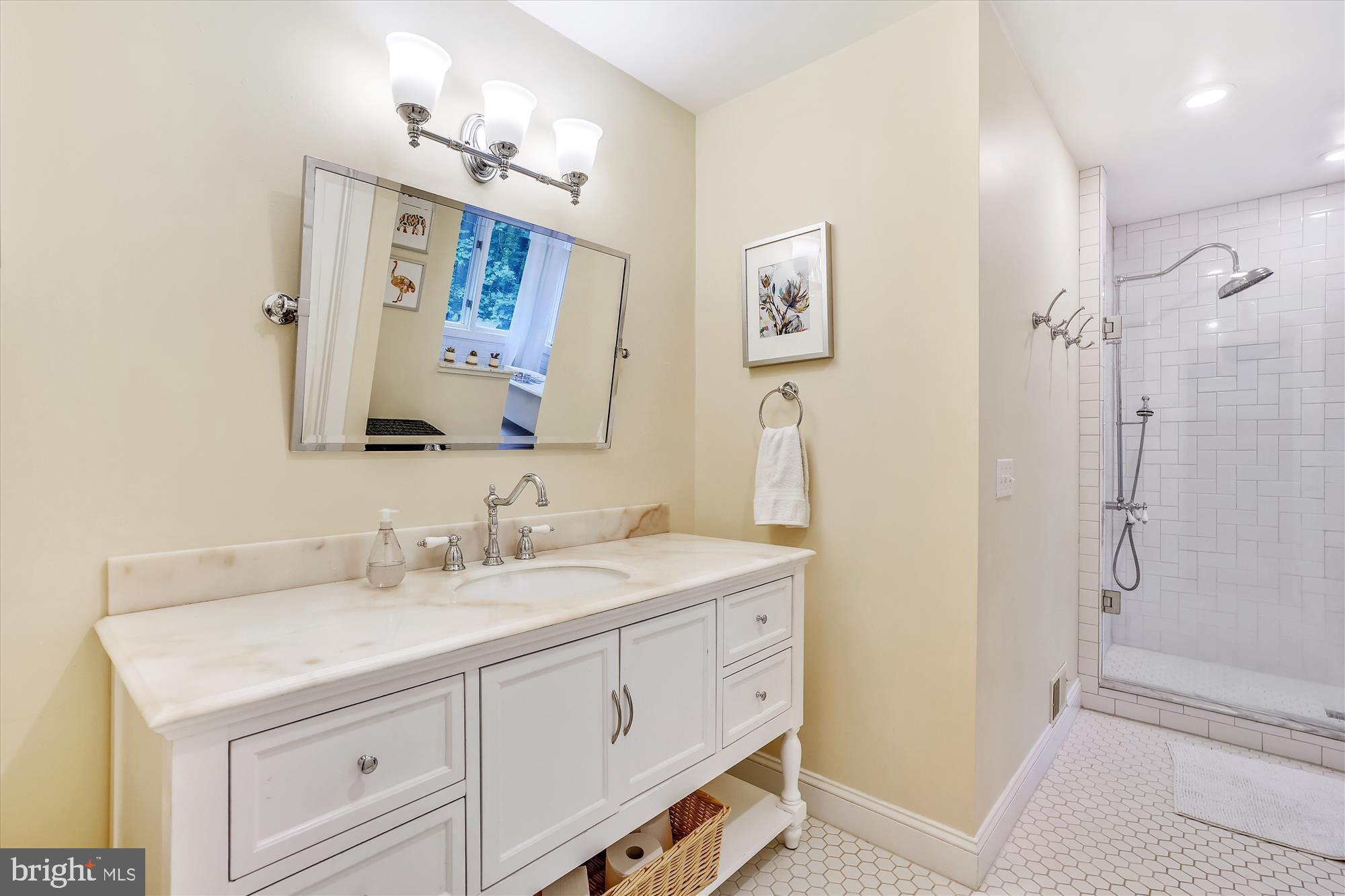 3270 Bottner Road Gambrills, MD 21054 - Photo 24 of 54 Carrara marble topped vanity