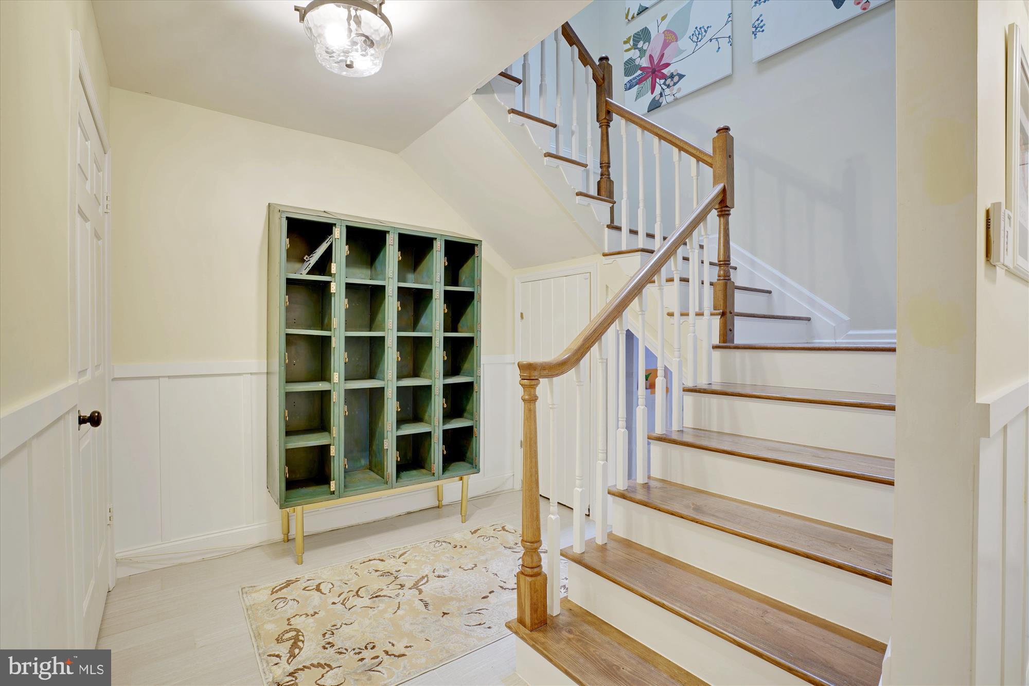 3270 Bottner Road Gambrills, MD 21054 - Photo 33 of 54 Lower level foyer