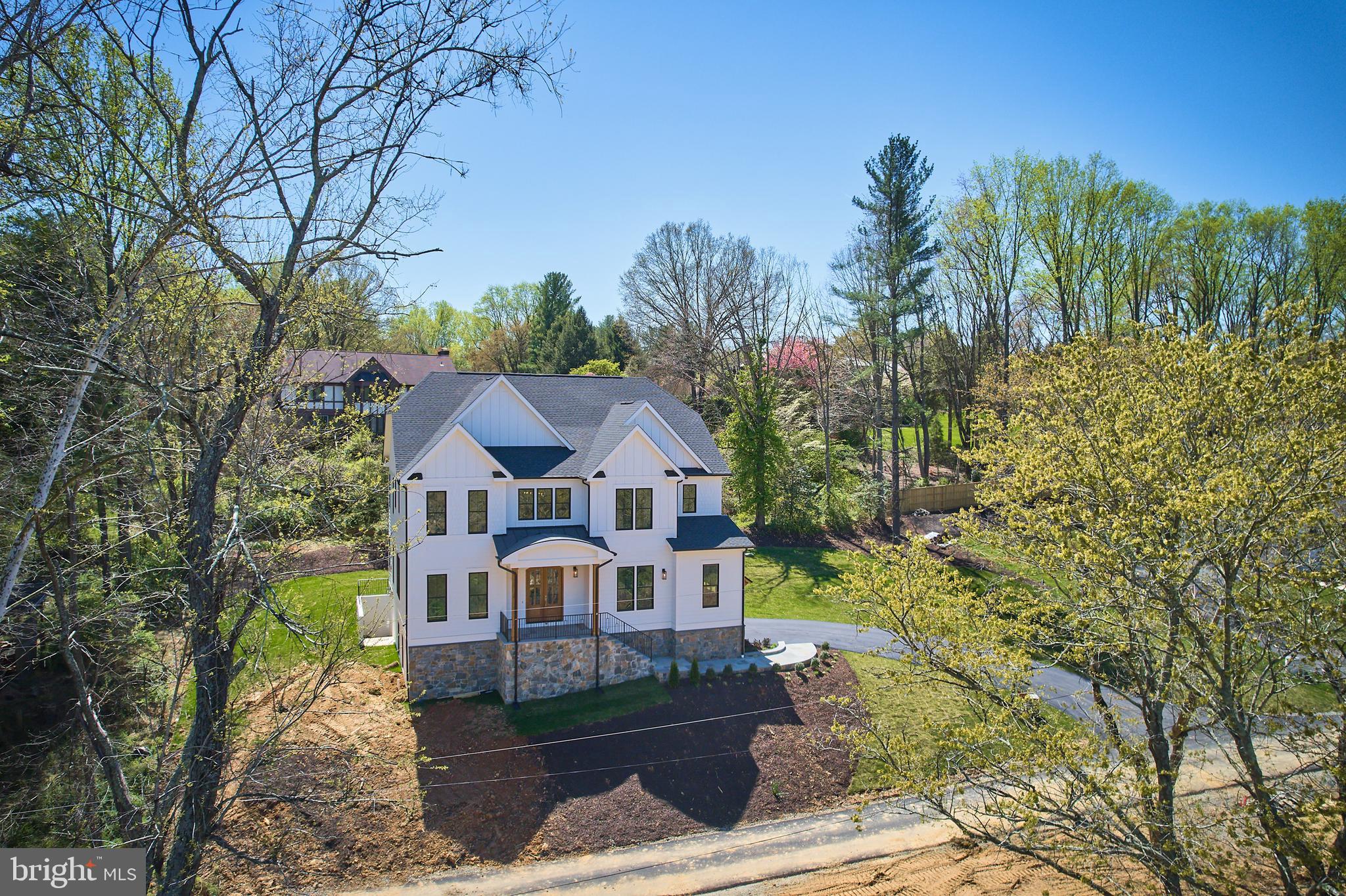 1925 Hunter Mill Road Vienna, VA 22182 - Photo 3 of 79