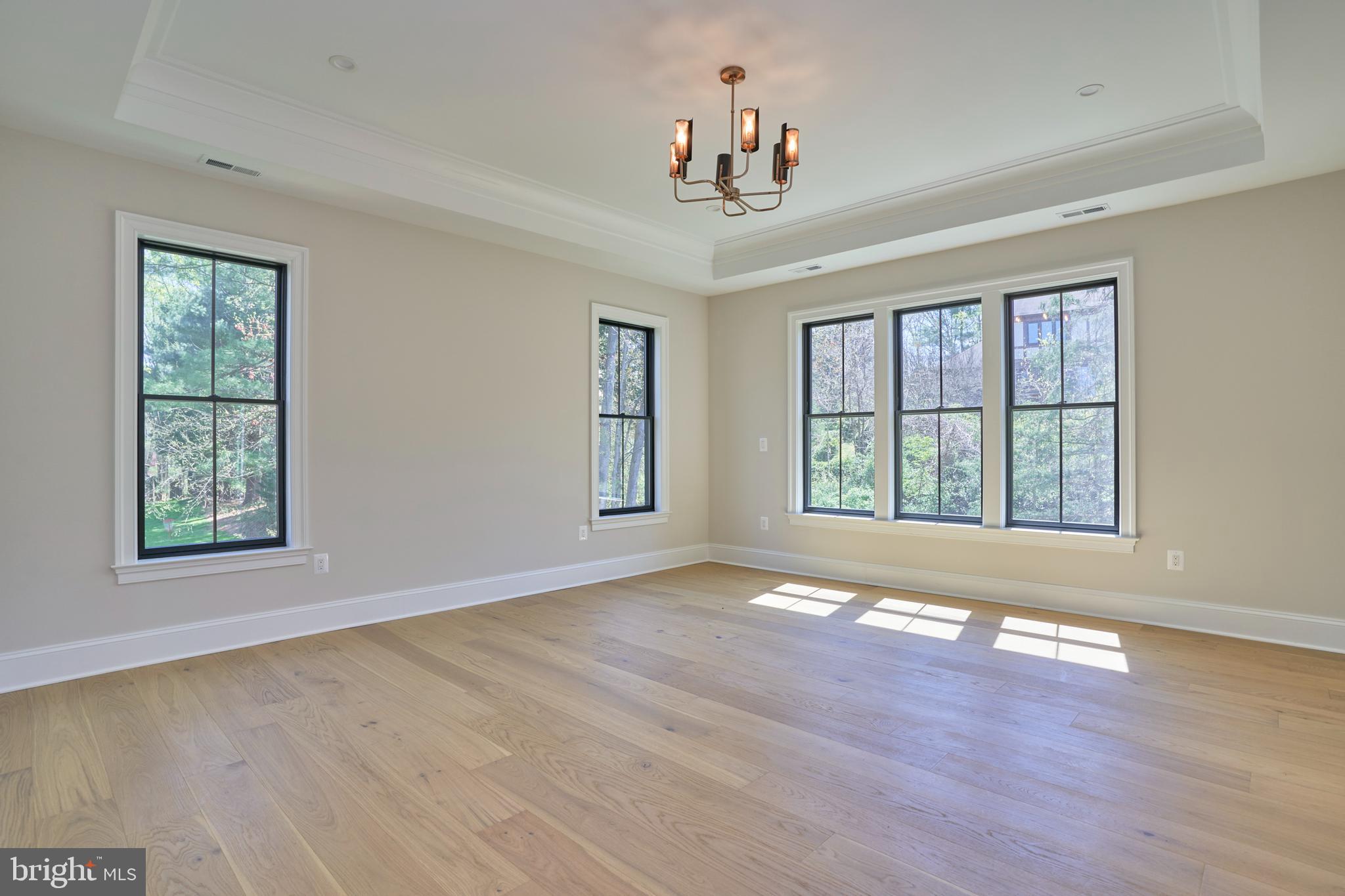 1925 Hunter Mill Road Vienna, VA 22182 - Photo 32 of 79