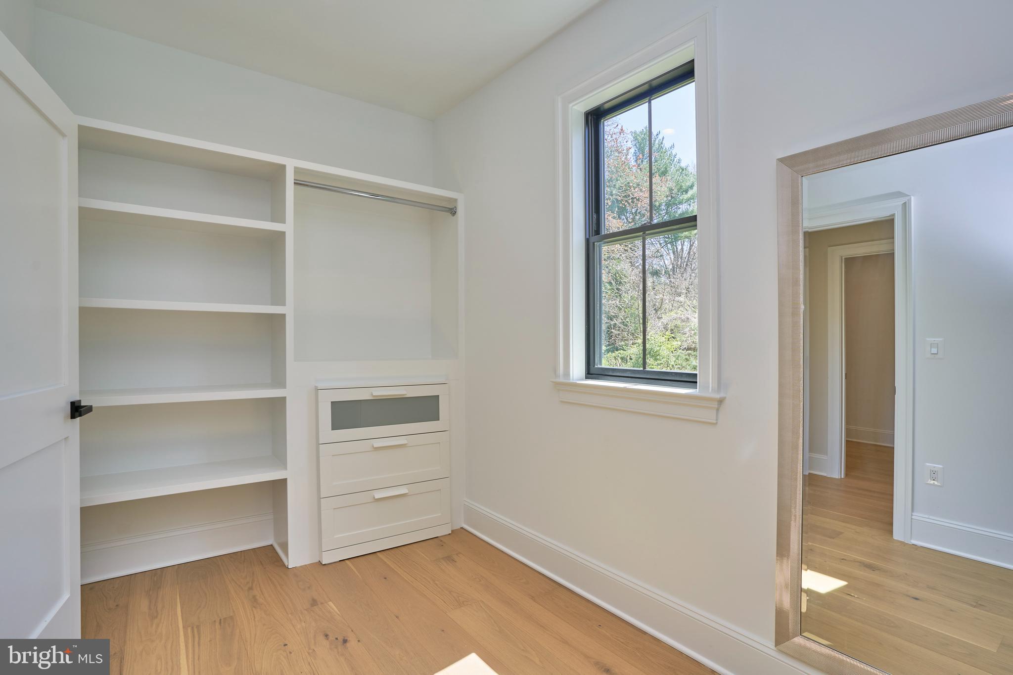 1925 Hunter Mill Road Vienna, VA 22182 - Photo 36 of 79