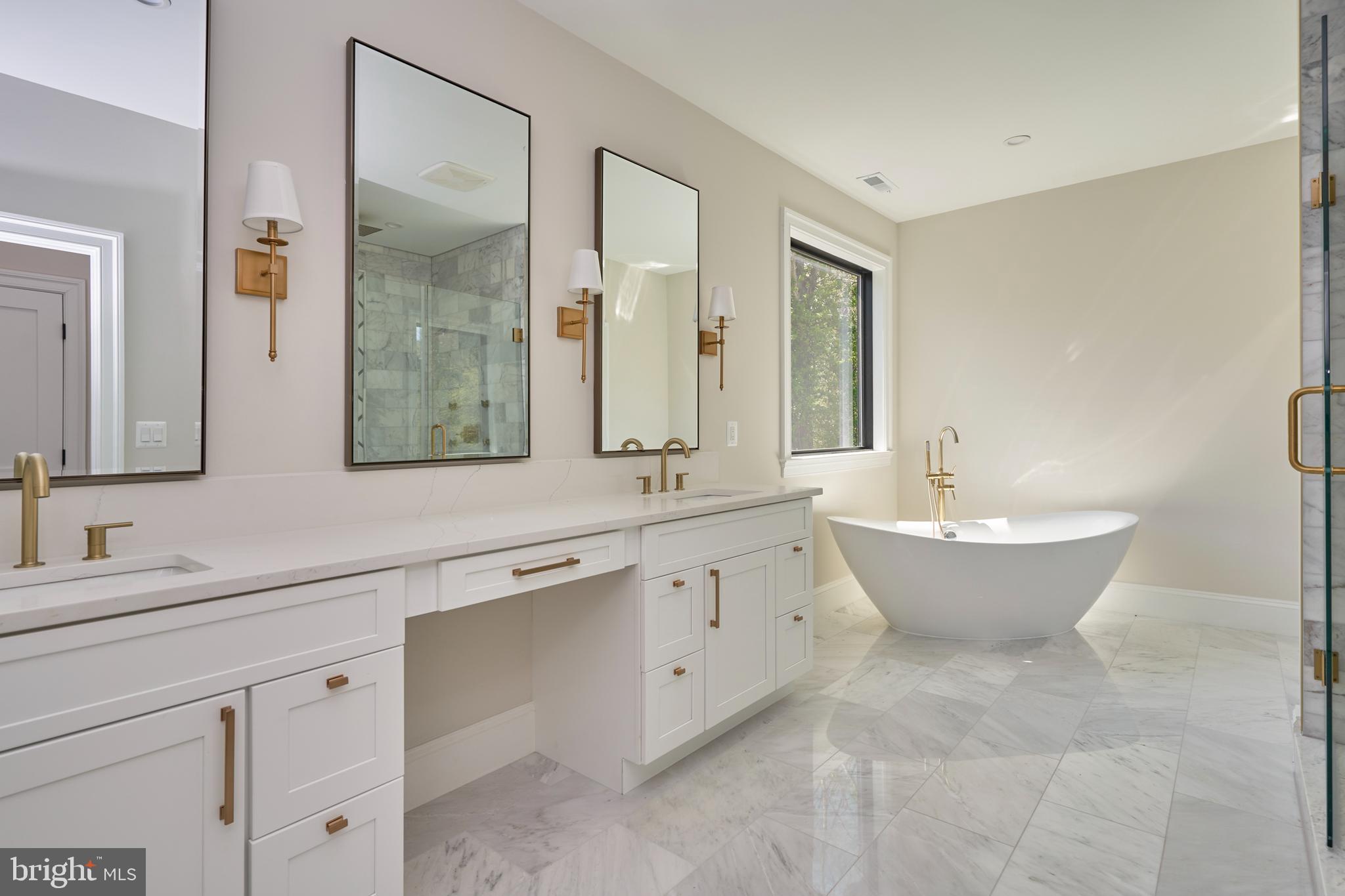 1925 Hunter Mill Road Vienna, VA 22182 - Photo 37 of 79