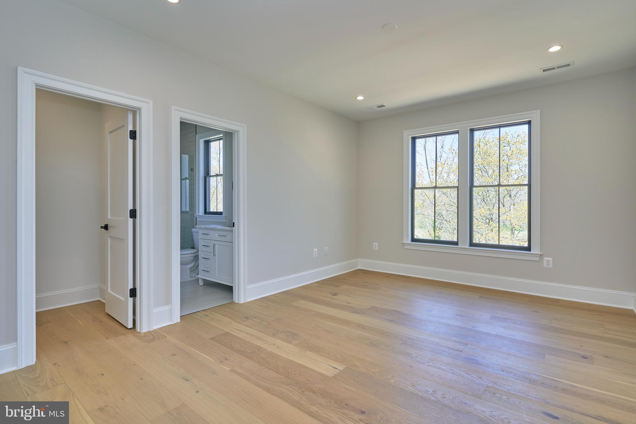 1925 Hunter Mill Road Vienna, VA 22182 - Photo 46 of 79