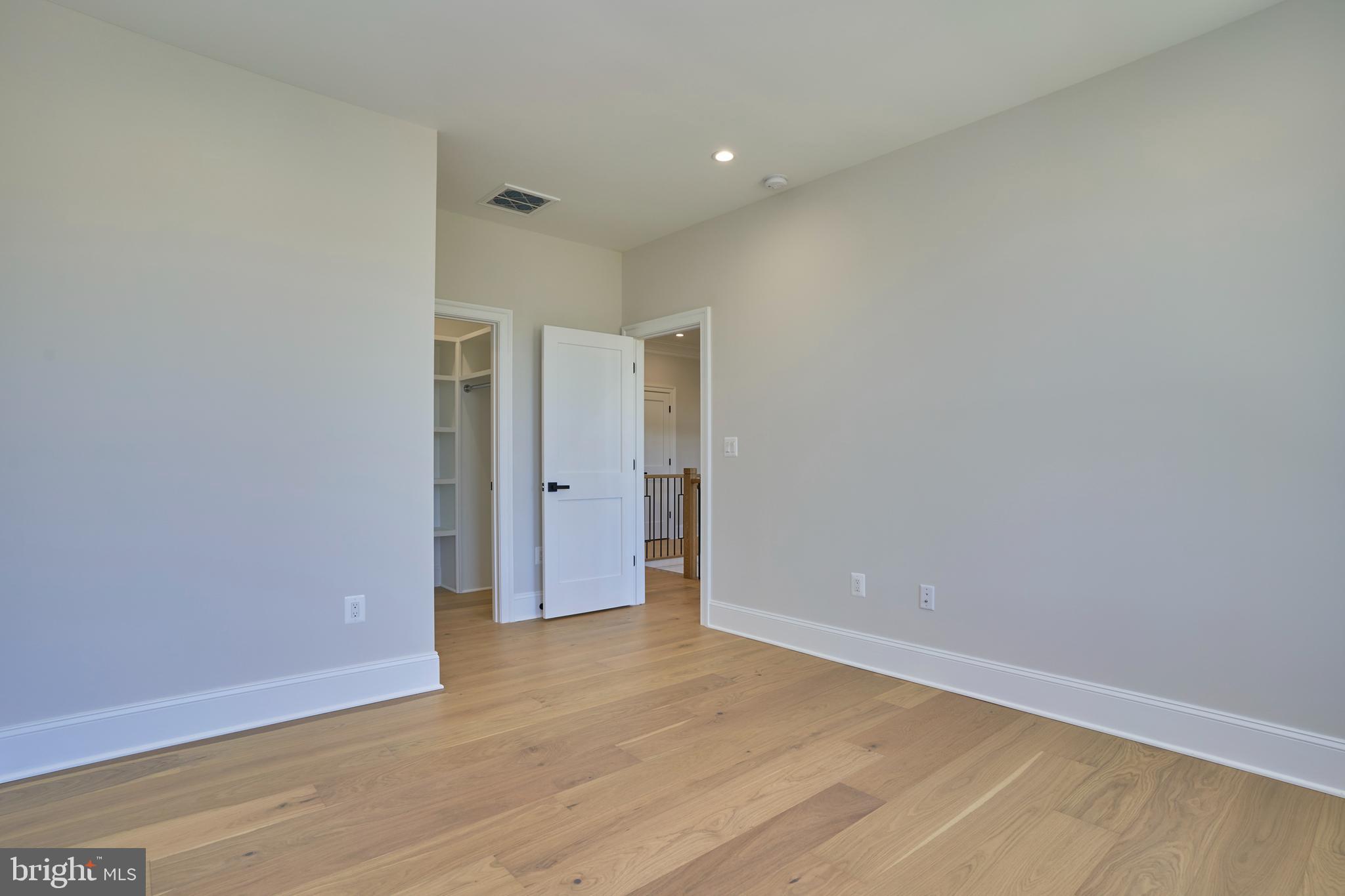 1925 Hunter Mill Road Vienna, VA 22182 - Photo 50 of 79