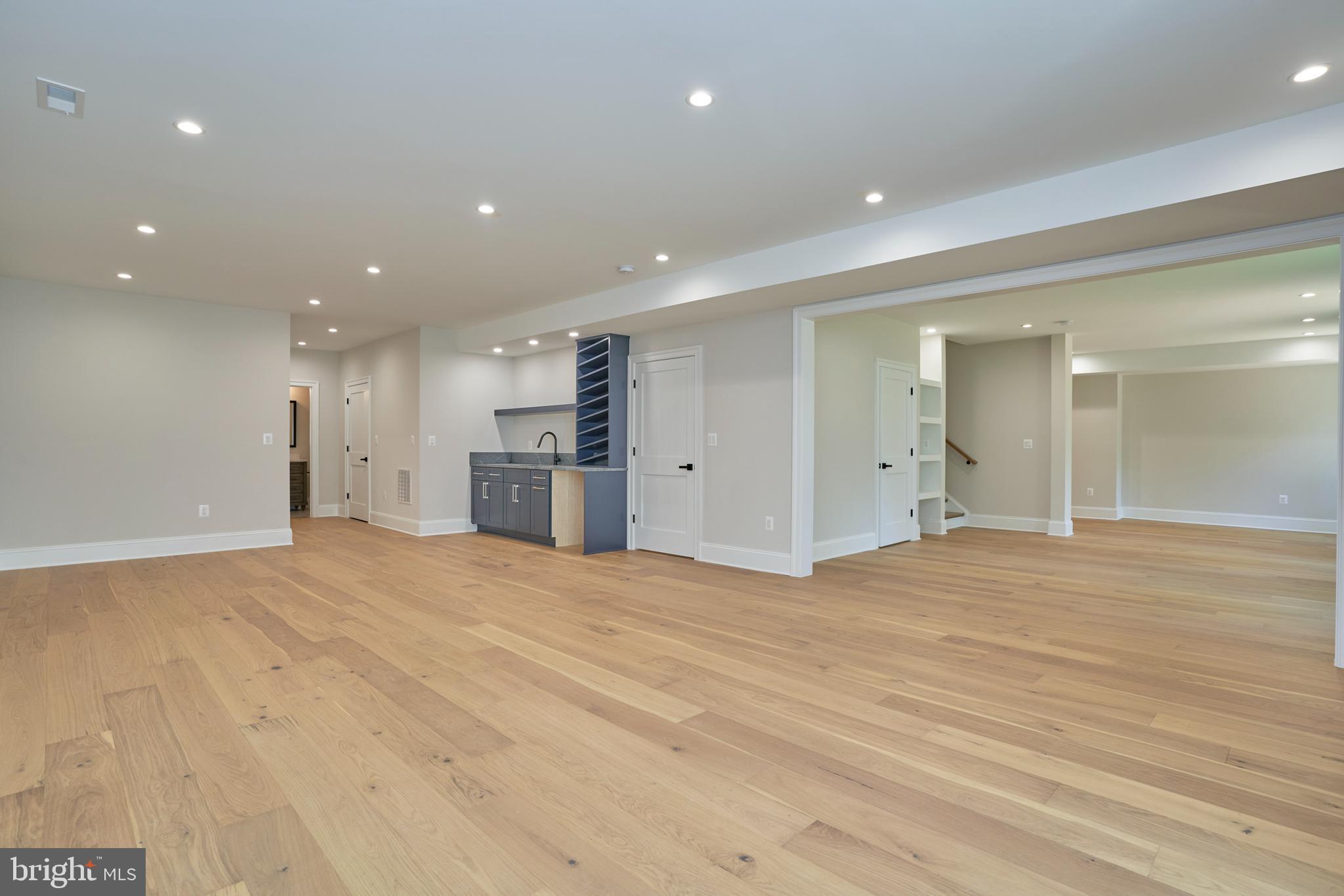 1925 Hunter Mill Road Vienna, VA 22182 - Photo 60 of 79