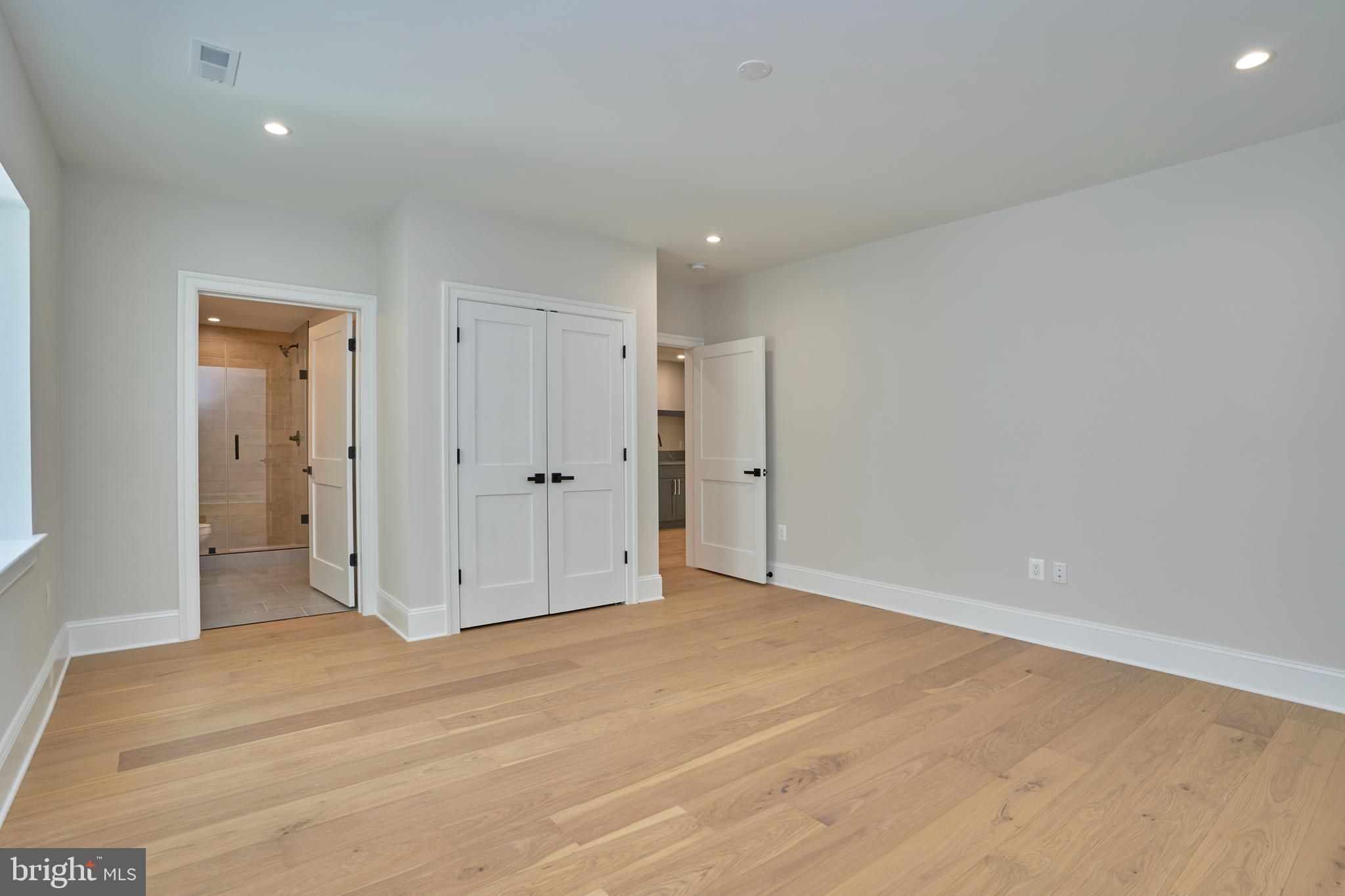 1925 Hunter Mill Road Vienna, VA 22182 - Photo 68 of 79