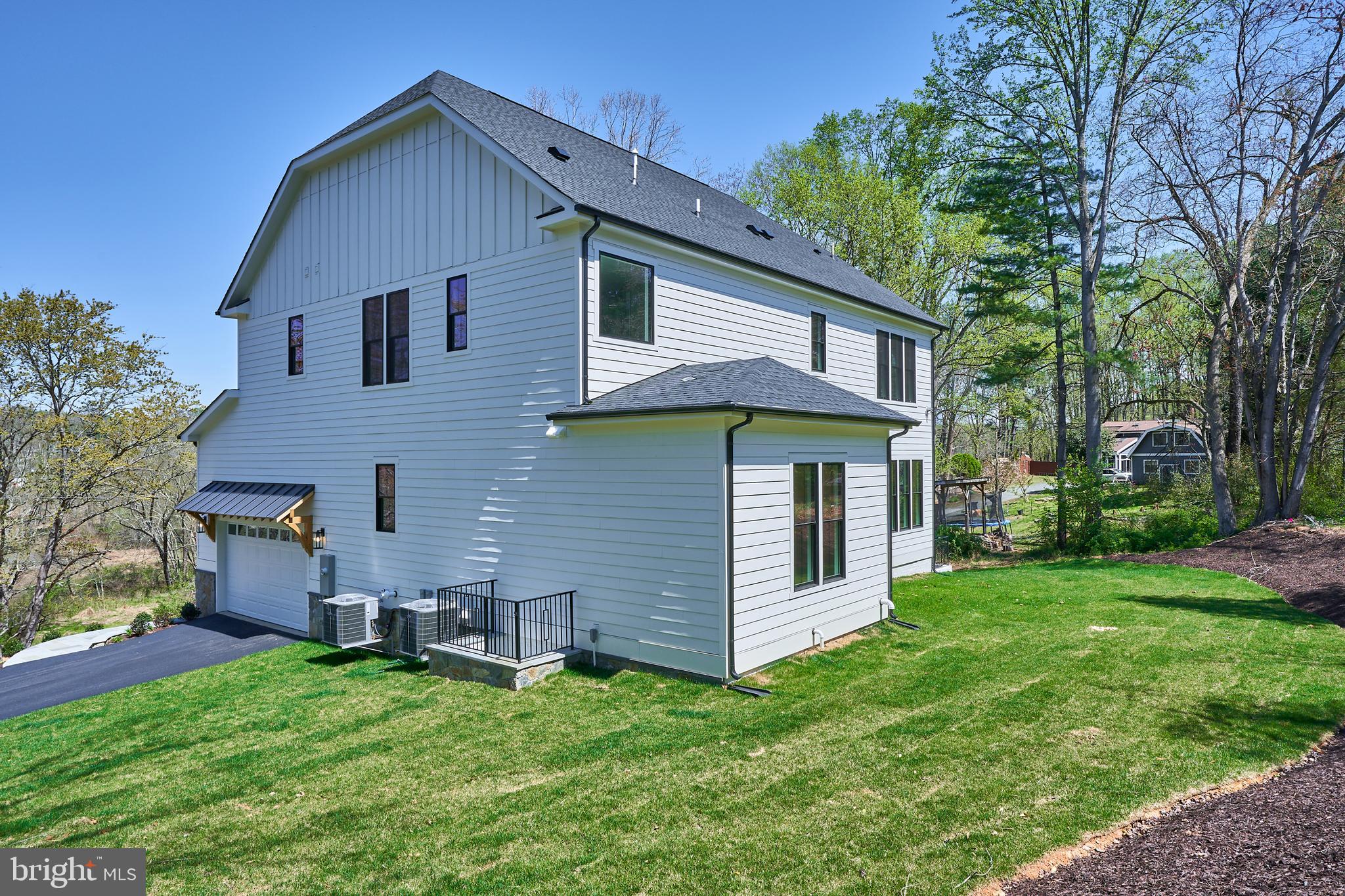 1925 Hunter Mill Road Vienna, VA 22182 - Photo 71 of 79