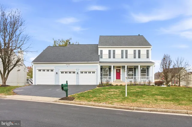 $715,000 | 12142 Millbill Court, Bristow, VA 20136