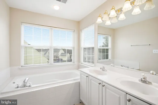 $715,000 | 12142 Millbill Court, Bristow, VA 20136